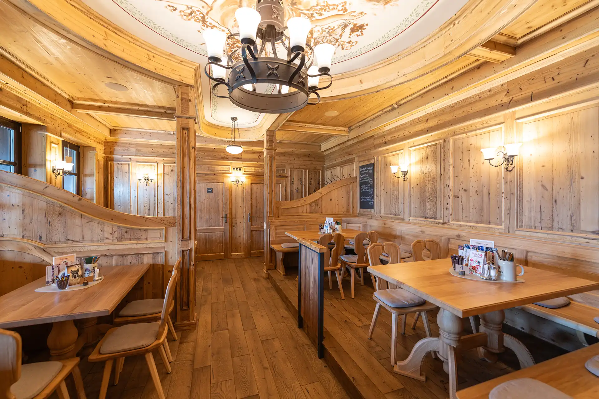 Heuberghaus - Berggasthof - Restaurant